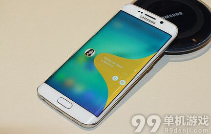 大號(hào)三星S6 Edge即將推出命名三星GALAXY S6 Edge Plus